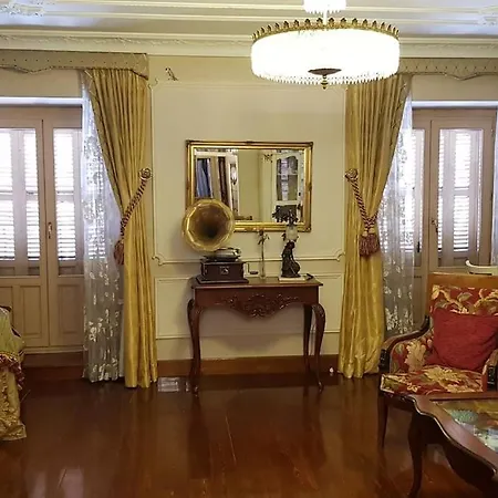Duplex En Plena Plaza Mayor Con Decoracion Barroca Apartment *
